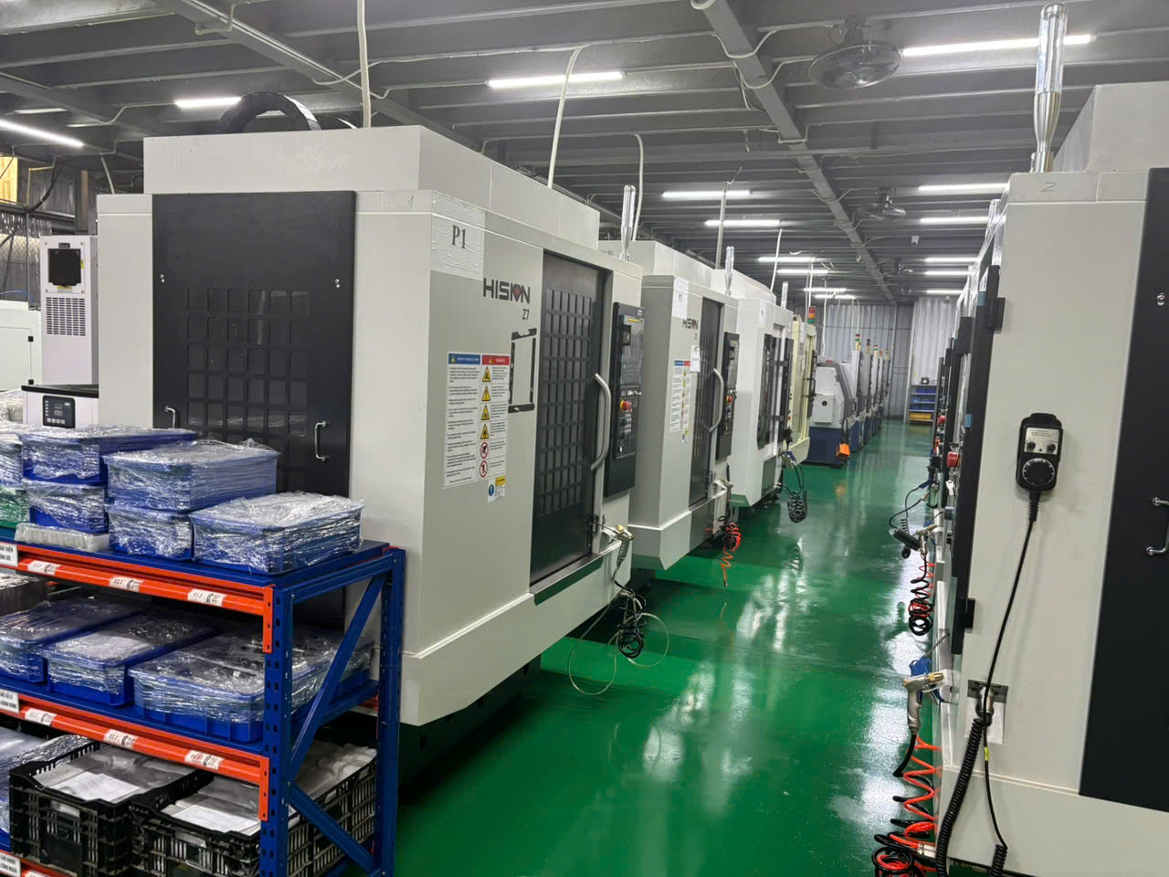 Precision CNC Machining MFG ()